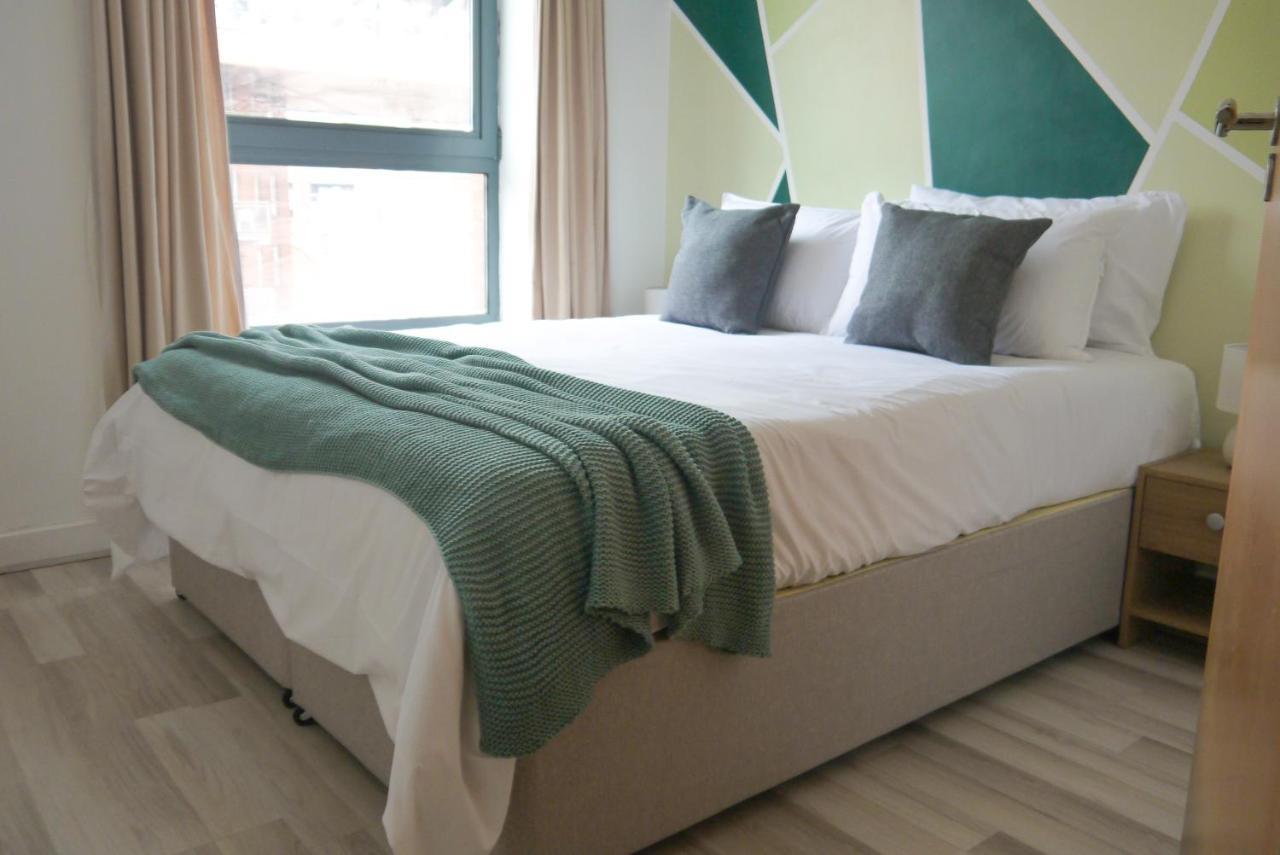 Апартаменты Perfect For Relocation & Business- Near Hospital Шефилд Экстерьер фото